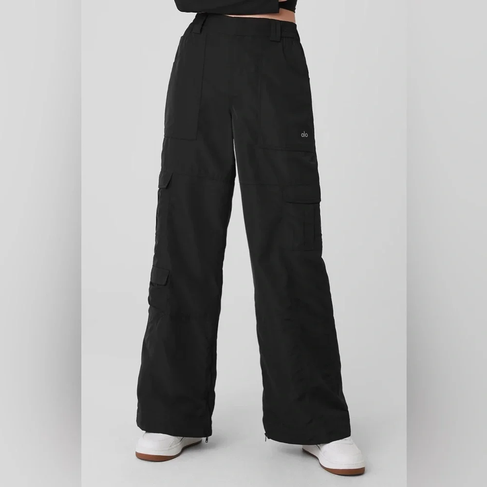 Alo Yoga High-Waist Ski-Moto Black Puffer Cargo Pocket Zipper Hem Pants EUC XXS